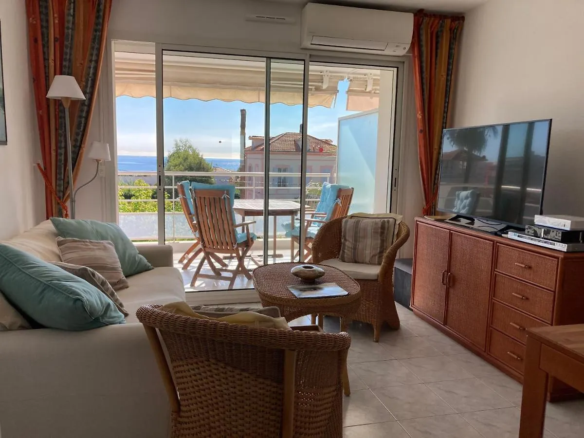 Residence Avec Piscine, Plage A 100 M, Cannes Et Juan Les Pins A 5 Min, Wifi 골페주앙 0*,  프랑스